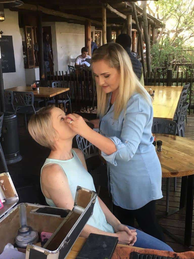 Doing makeup outdoors